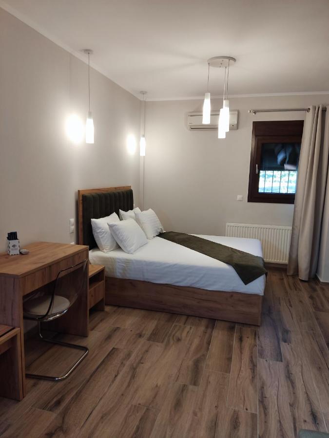Erietta Rooms Paramythia Esterno foto